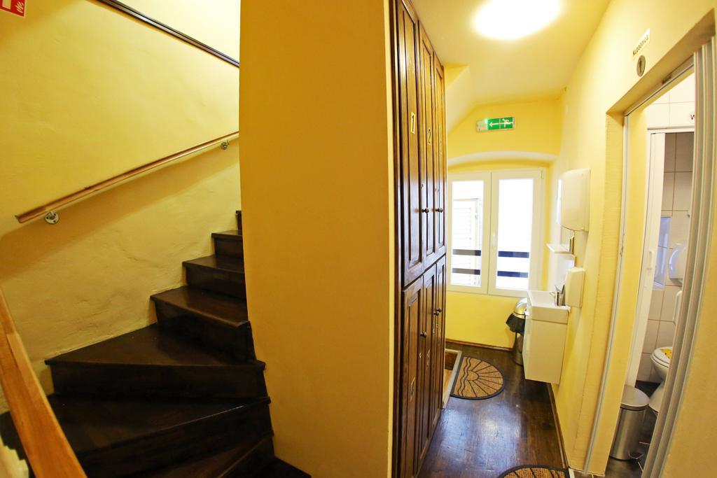 Tequila Bar Hostel (Adults Only) Zadar Rom bilde